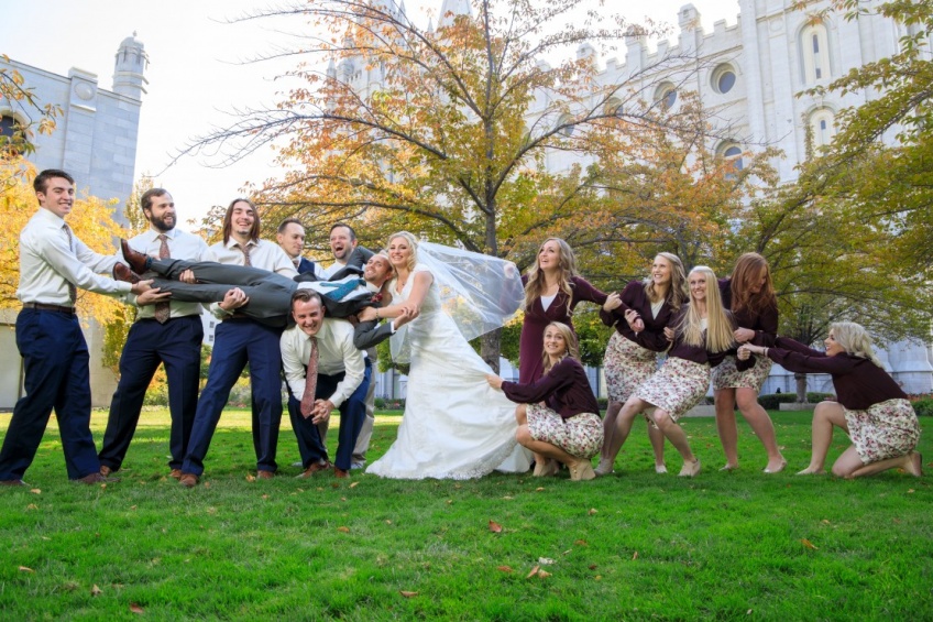 Funny Wedding Pose