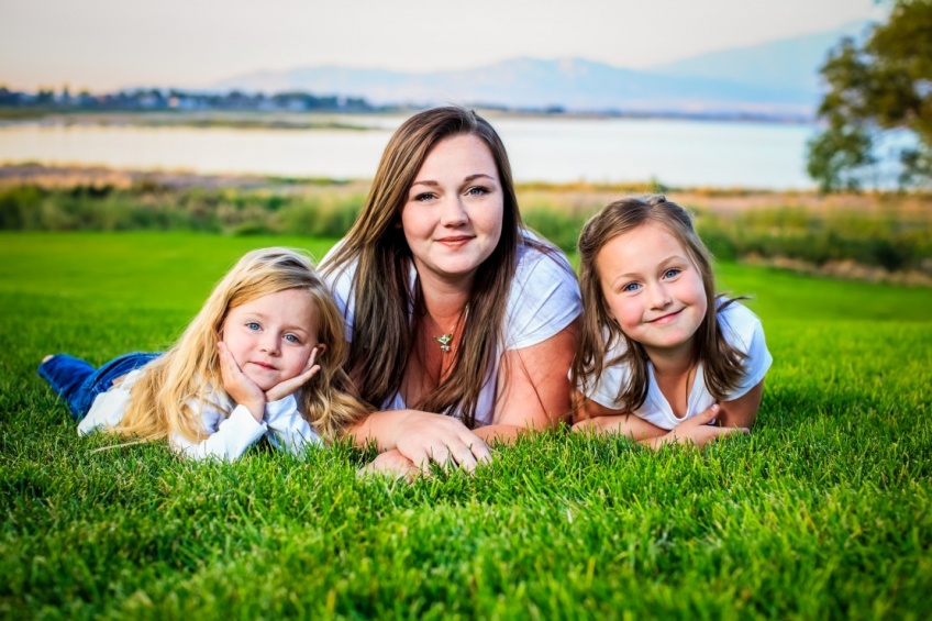 Saratoga Springs Utah Family Photographer