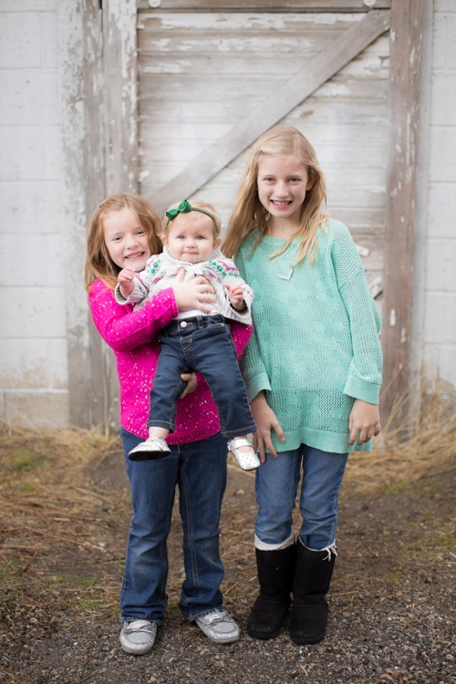 3 Sisters in front of barn door