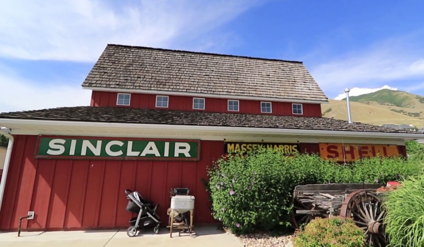 Salisbury Barn